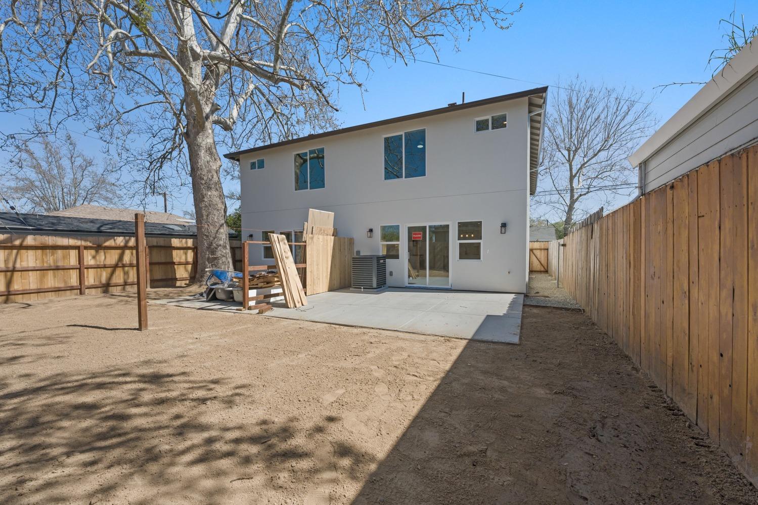 Detail Gallery Image 30 of 33 For 2565 Lexington St, Sacramento,  CA 95815 - – Beds | – Baths