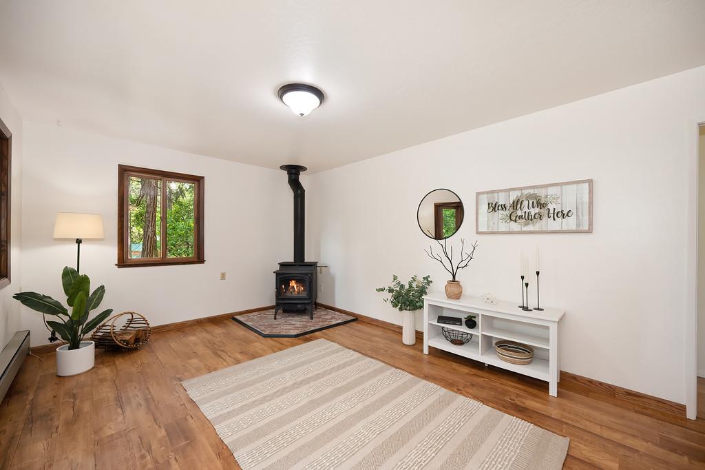 Detail Gallery Image 11 of 59 For 26149 Buckhorn Ln, Pioneer,  CA 95666 - 2 Beds | 1 Baths