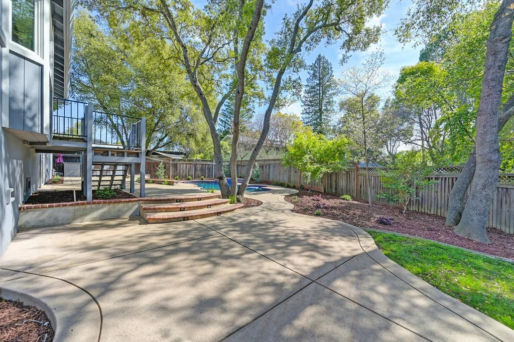 Detail Gallery Image 55 of 73 For 8224 Shadowood Ct, Granite Bay,  CA 95746 - 4 Beds | 2/1 Baths