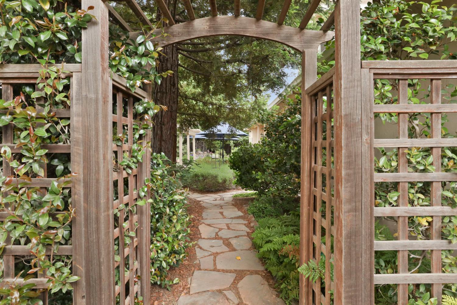 Detail Gallery Image 53 of 63 For 1037 Olson Ct, Ripon,  CA 95366 - 3 Beds | 2 Baths