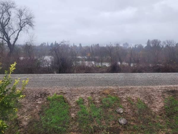 La Riviera Drive, Sacramento, California image 28