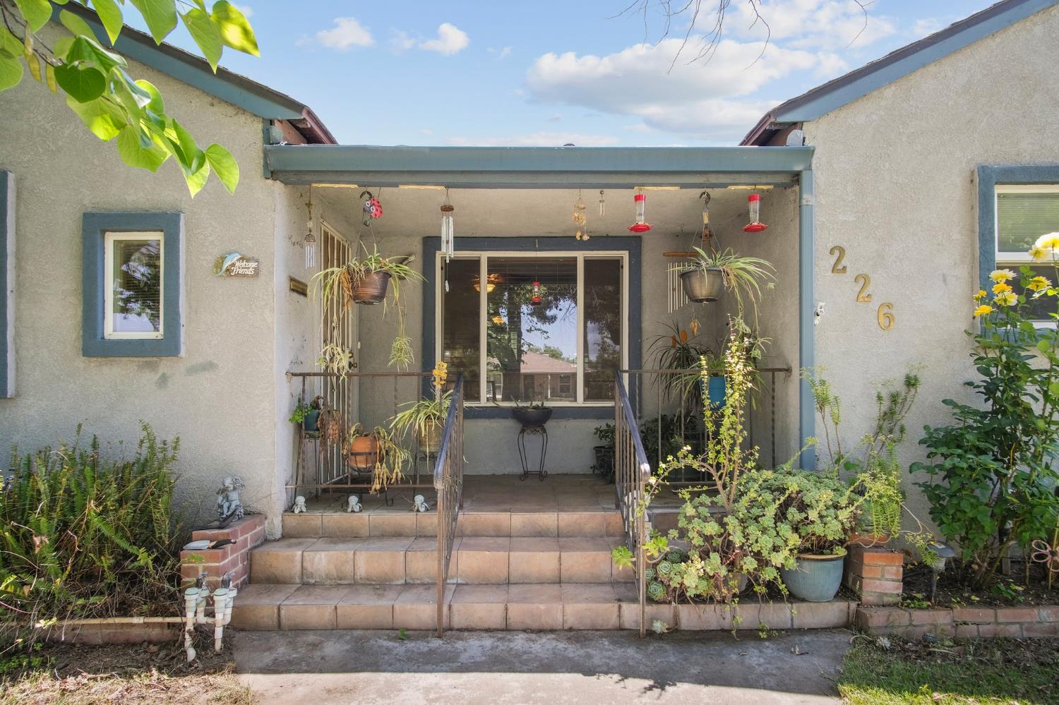 Detail Gallery Image 6 of 33 For 226 Rosina Ave, Modesto,  CA 95354 - 3 Beds | 2 Baths