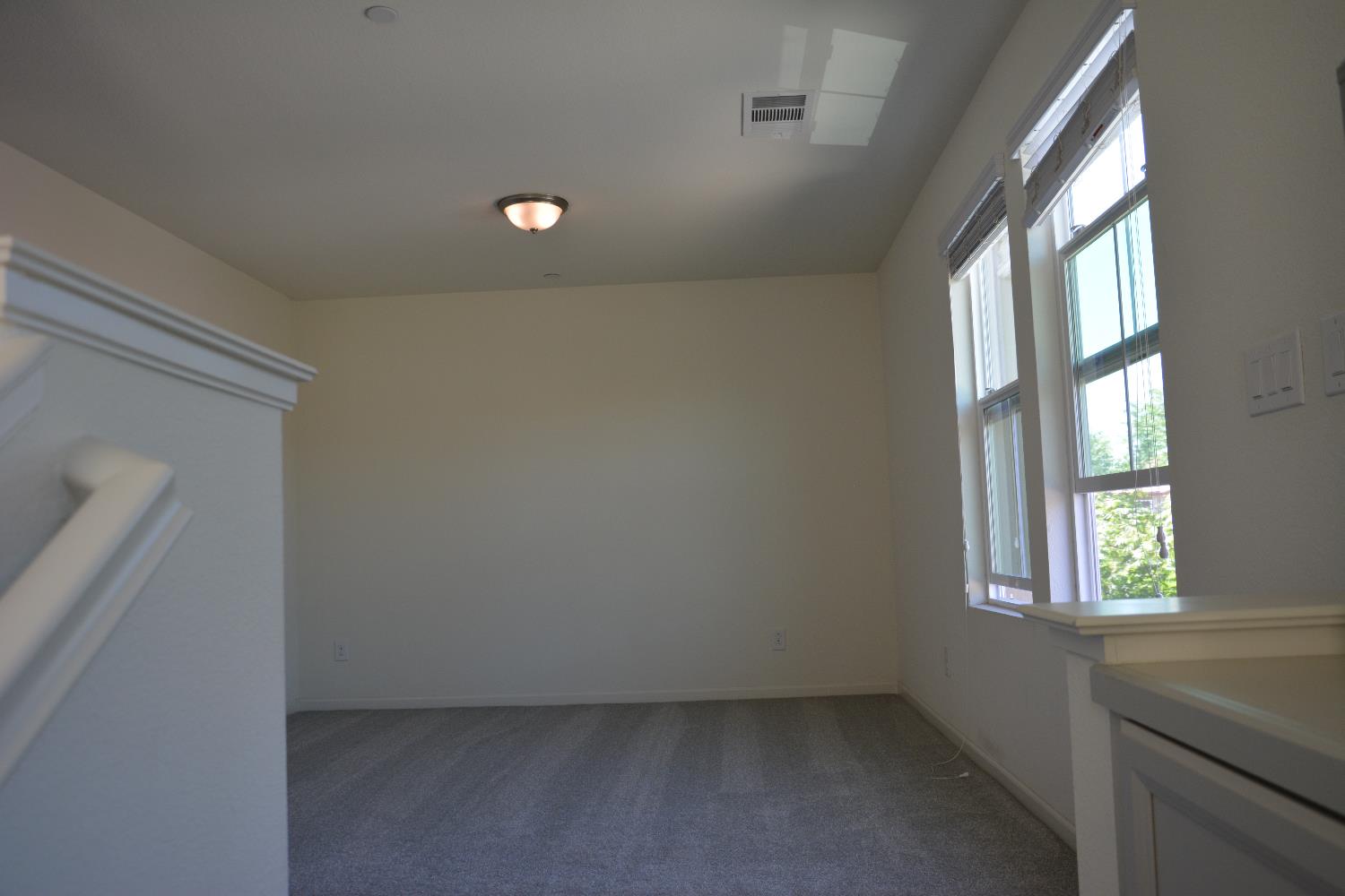 Detail Gallery Image 8 of 22 For 10728 Padua Way, Stockton,  CA 95209 - 3 Beds | 2/1 Baths
