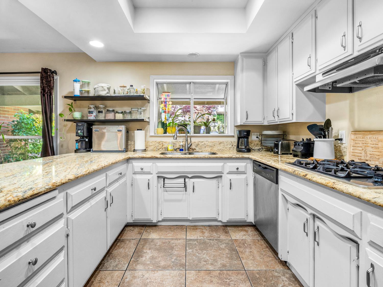 Stoneman Way, El Dorado Hills, California image 7