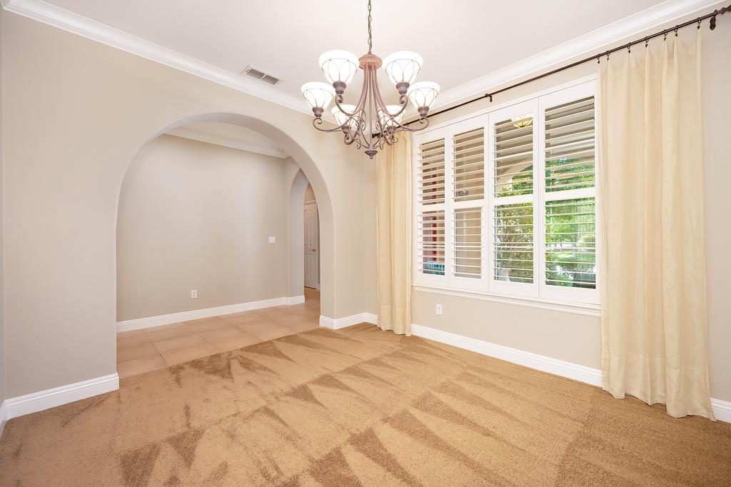 Detail Gallery Image 11 of 99 For 5730 Palmera Ln, Sacramento,  CA 95835 - 2 Beds | 2 Baths