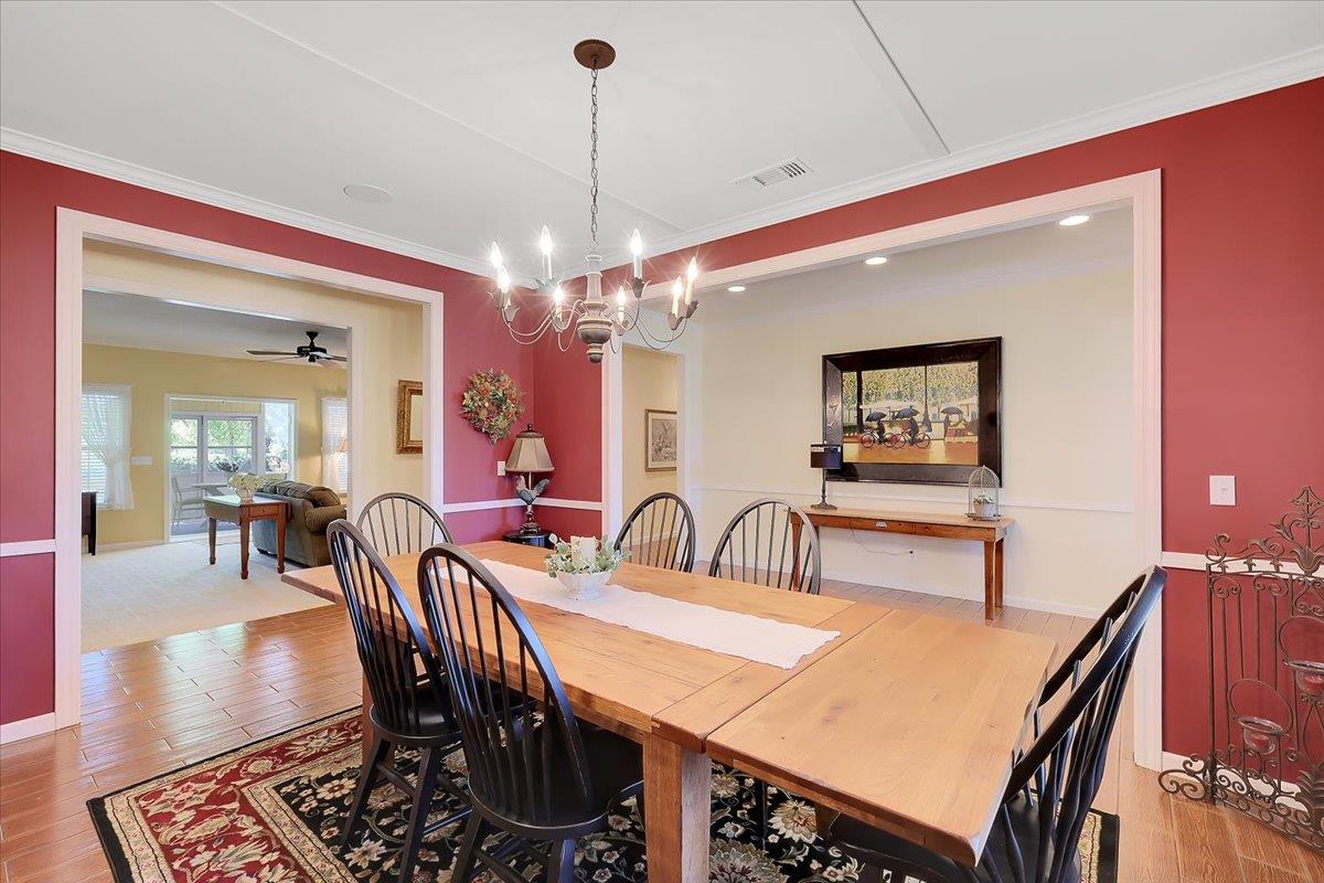 Detail Gallery Image 8 of 84 For 685 Saddleback Dr, Marysville,  CA 95901 - 3 Beds | 2/2 Baths