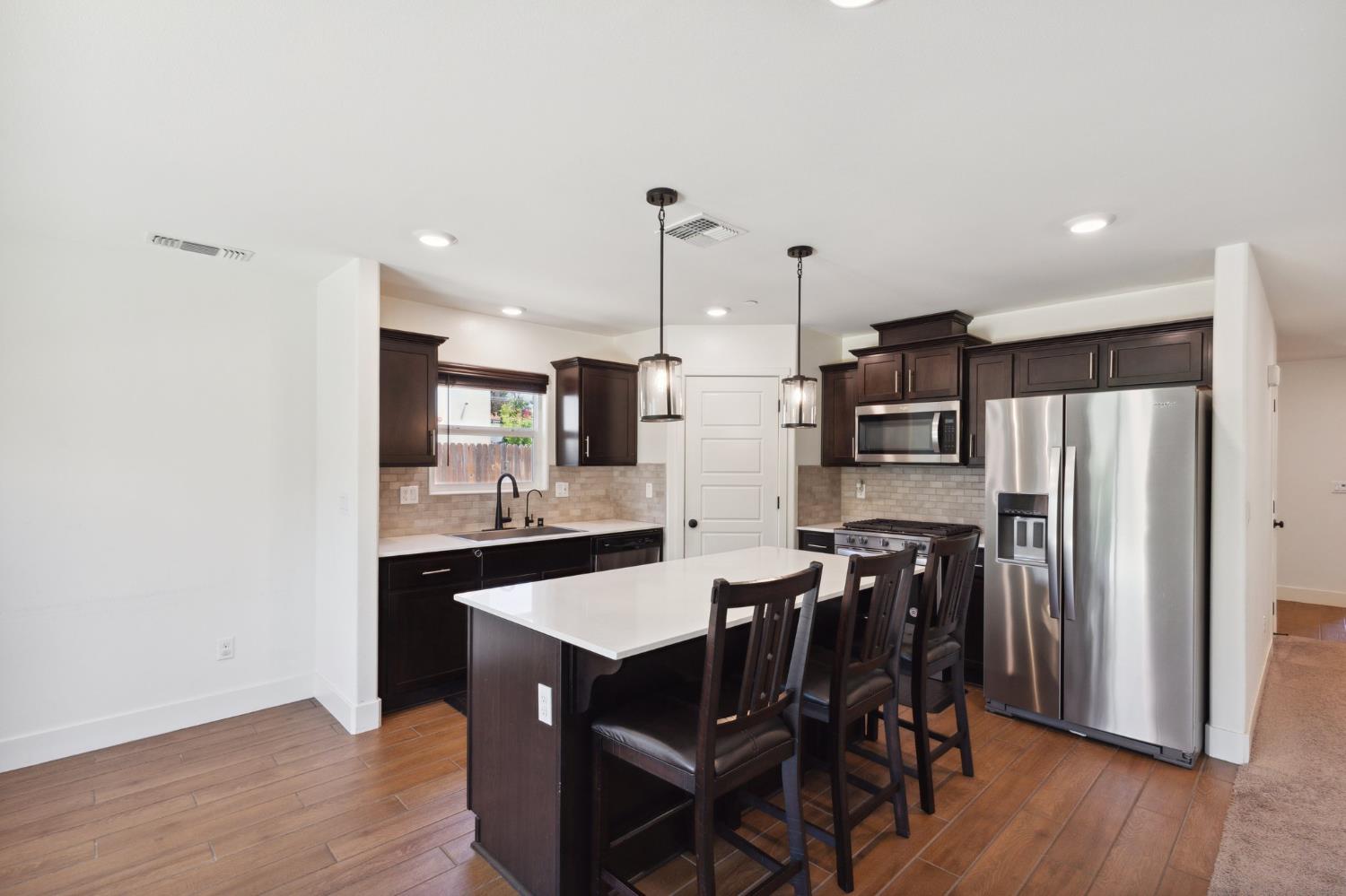 Detail Gallery Image 15 of 38 For 2105 Sonoma Ct, Atwater,  CA 95301 - 4 Beds | 2 Baths