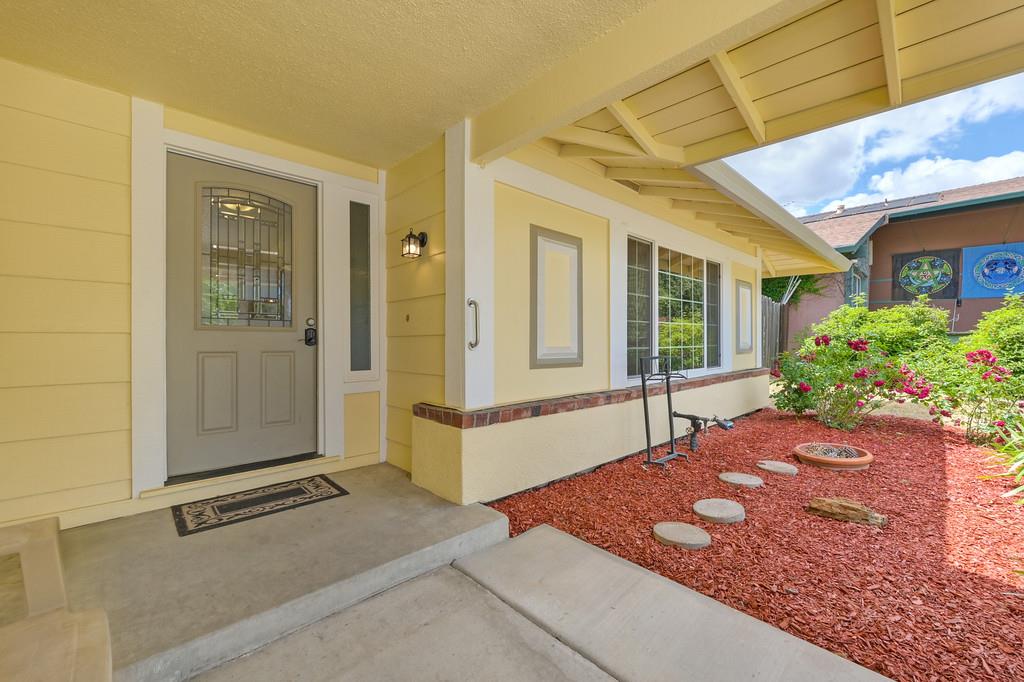 Majestic Oak Way, Citrus Heights, California image 8