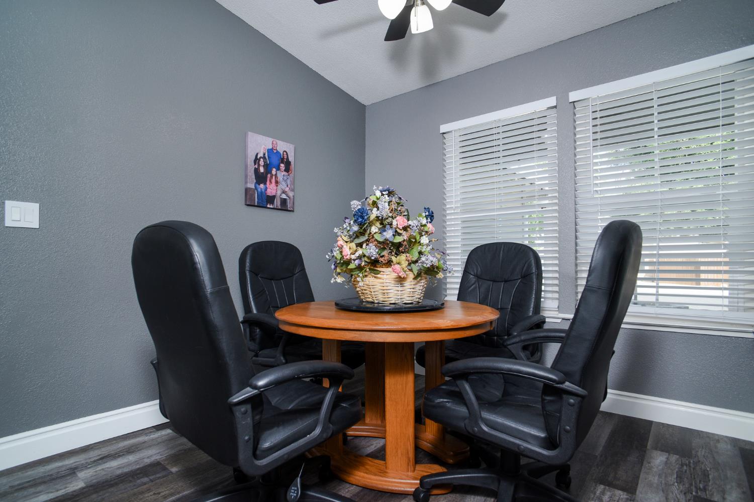 Detail Gallery Image 12 of 46 For 630 Grider Dr, Roseville,  CA 95678 - 3 Beds | 2 Baths
