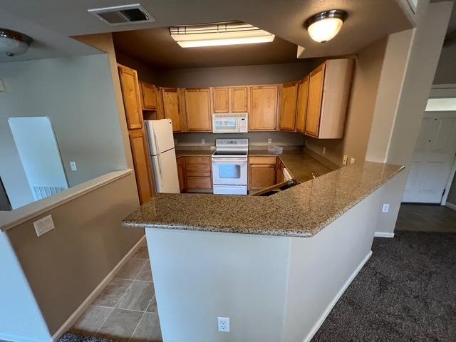 Detail Gallery Image 7 of 26 For 1900 Danbrook Dr #514,  Sacramento,  CA 95835 - 1 Beds | 1 Baths
