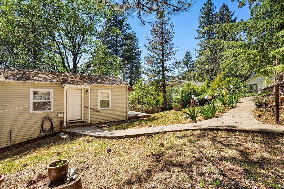 Detail Gallery Image 25 of 84 For 259 N Auburn St, Grass Valley,  CA 95945 - 5 Beds | 4 Baths