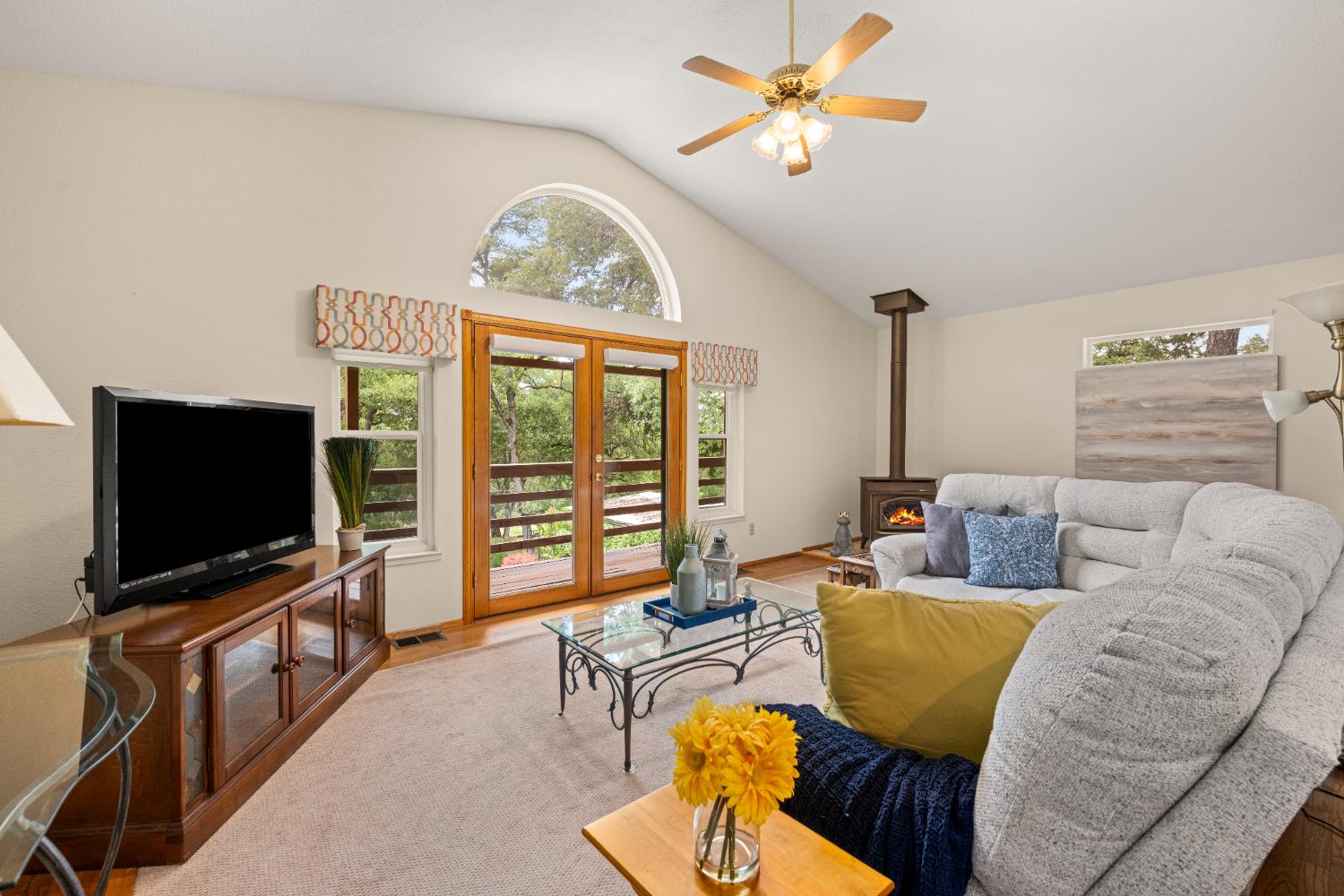 Thomas Drive, Auburn, California image 10