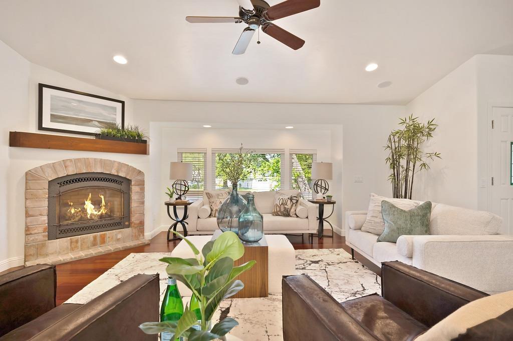 Detail Gallery Image 15 of 73 For 8224 Shadowood Ct, Granite Bay,  CA 95746 - 4 Beds | 2/1 Baths