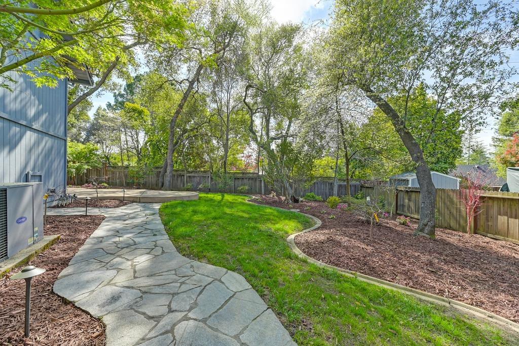 Detail Gallery Image 56 of 73 For 8224 Shadowood Ct, Granite Bay,  CA 95746 - 4 Beds | 2/1 Baths