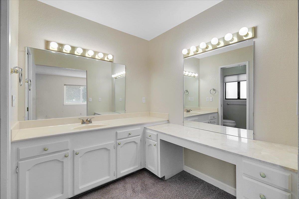Detail Gallery Image 15 of 60 For 11211 N Lakeshore, Auburn,  CA 95602 - 3 Beds | 2 Baths