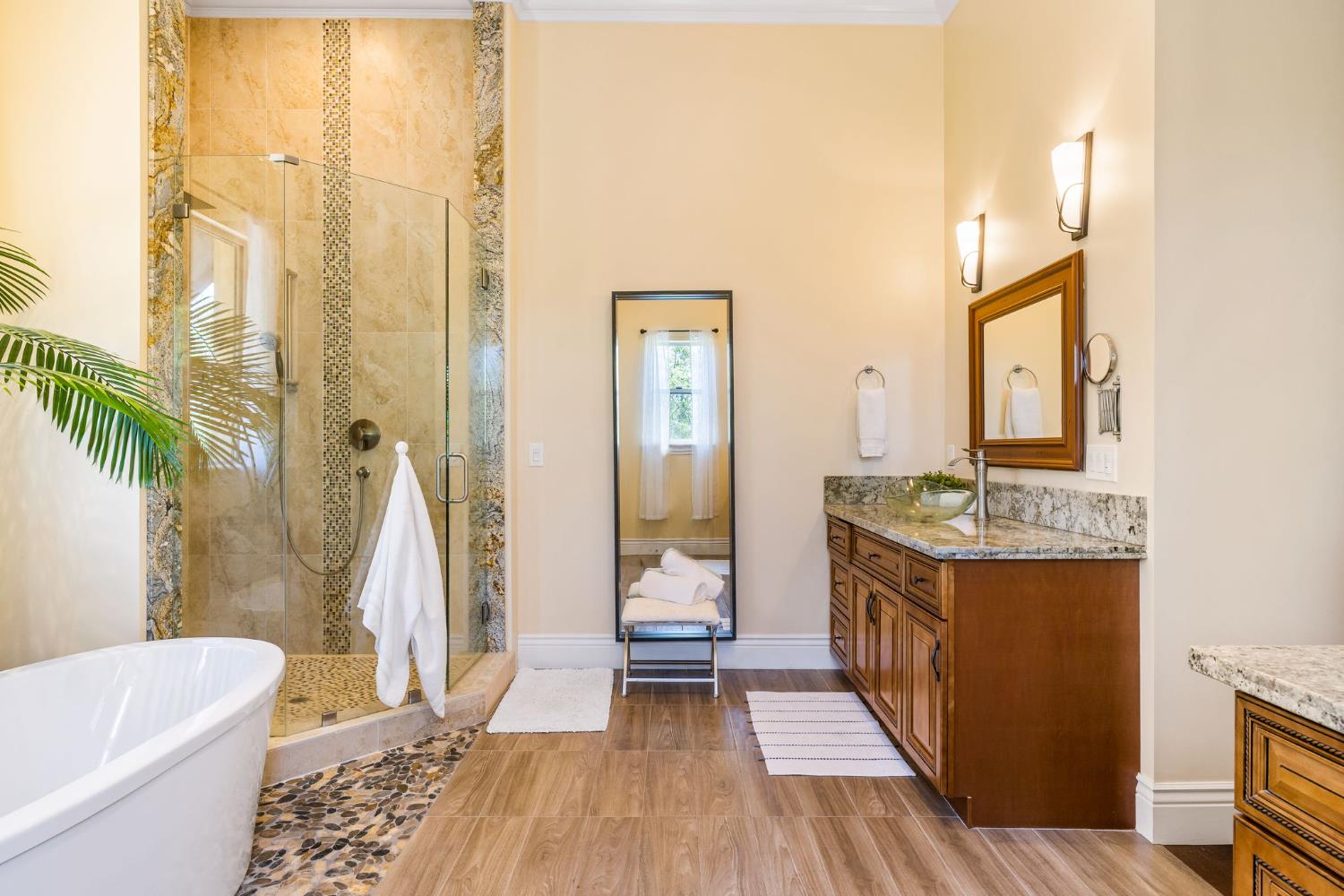 Detail Gallery Image 86 of 98 For 5521 Monte Claire Ln, Loomis,  CA 95650 - 6 Beds | 6/1 Baths