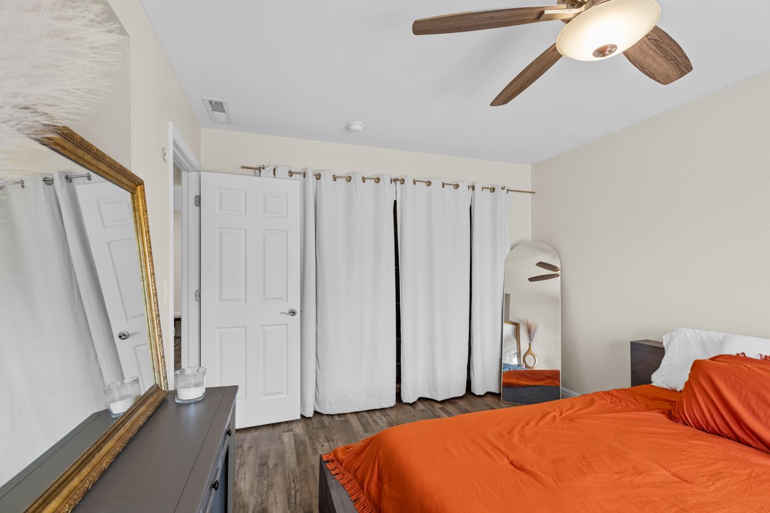 Detail Gallery Image 16 of 36 For 10164 Crawford Way, Sacramento,  CA 95827 - – Beds | – Baths