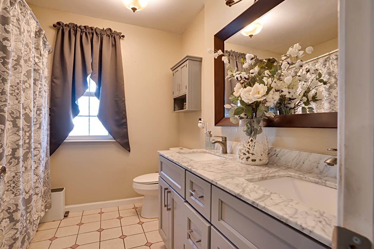 Detail Gallery Image 16 of 48 For 7762 Baldwin St, Valley Springs,  CA 95252 - 3 Beds | 2/1 Baths