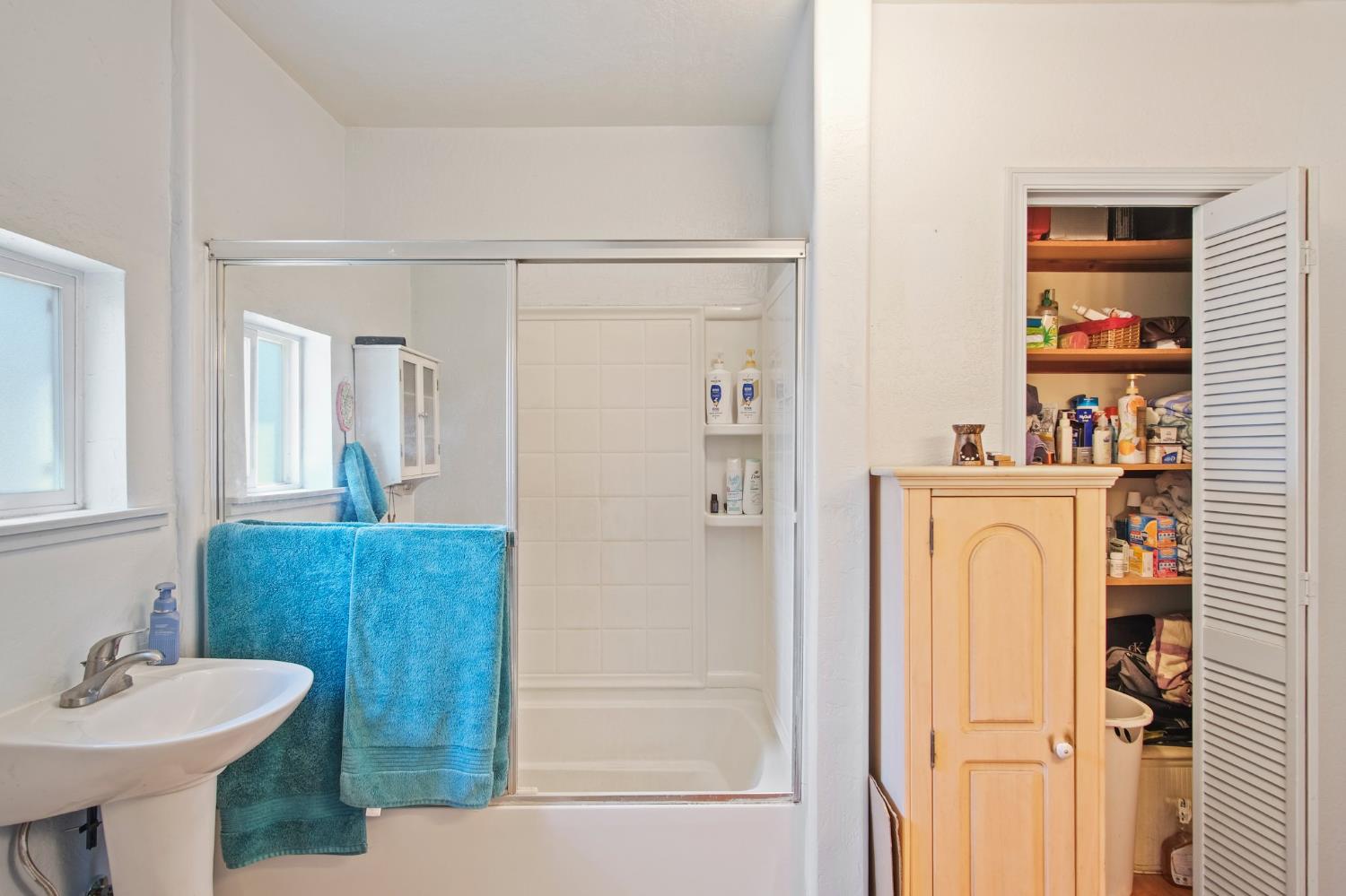 Detail Gallery Image 20 of 33 For 226 Rosina Ave, Modesto,  CA 95354 - 3 Beds | 2 Baths