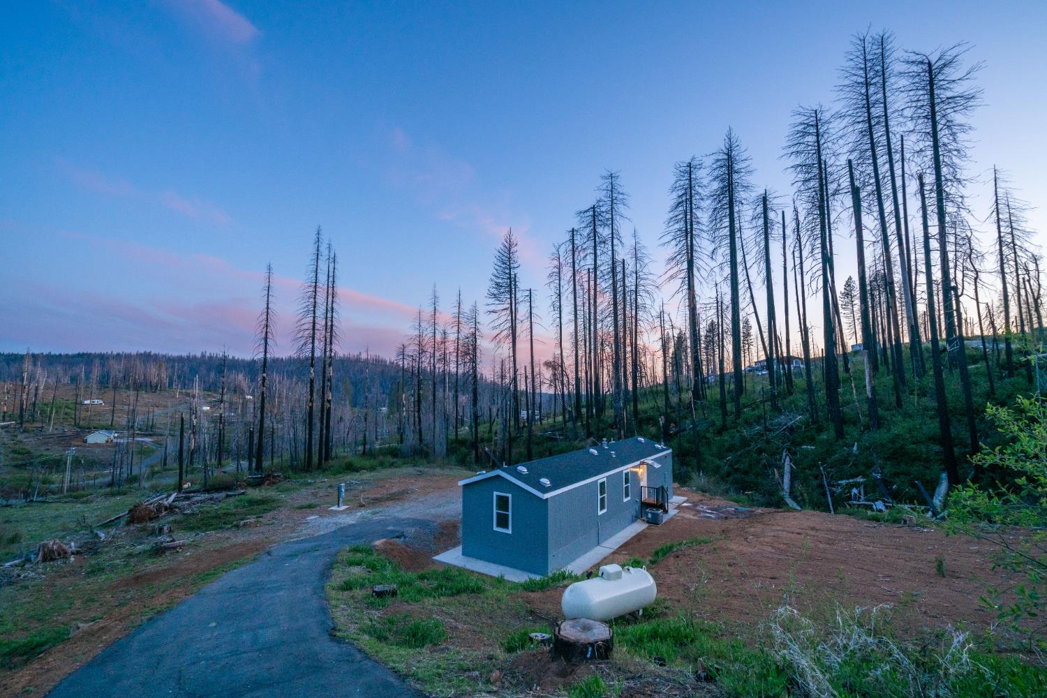 Detail Gallery Image 5 of 48 For 4908 Deerwood Ct, Grizzly Flats,  CA 95636 - 2 Beds | 2 Baths