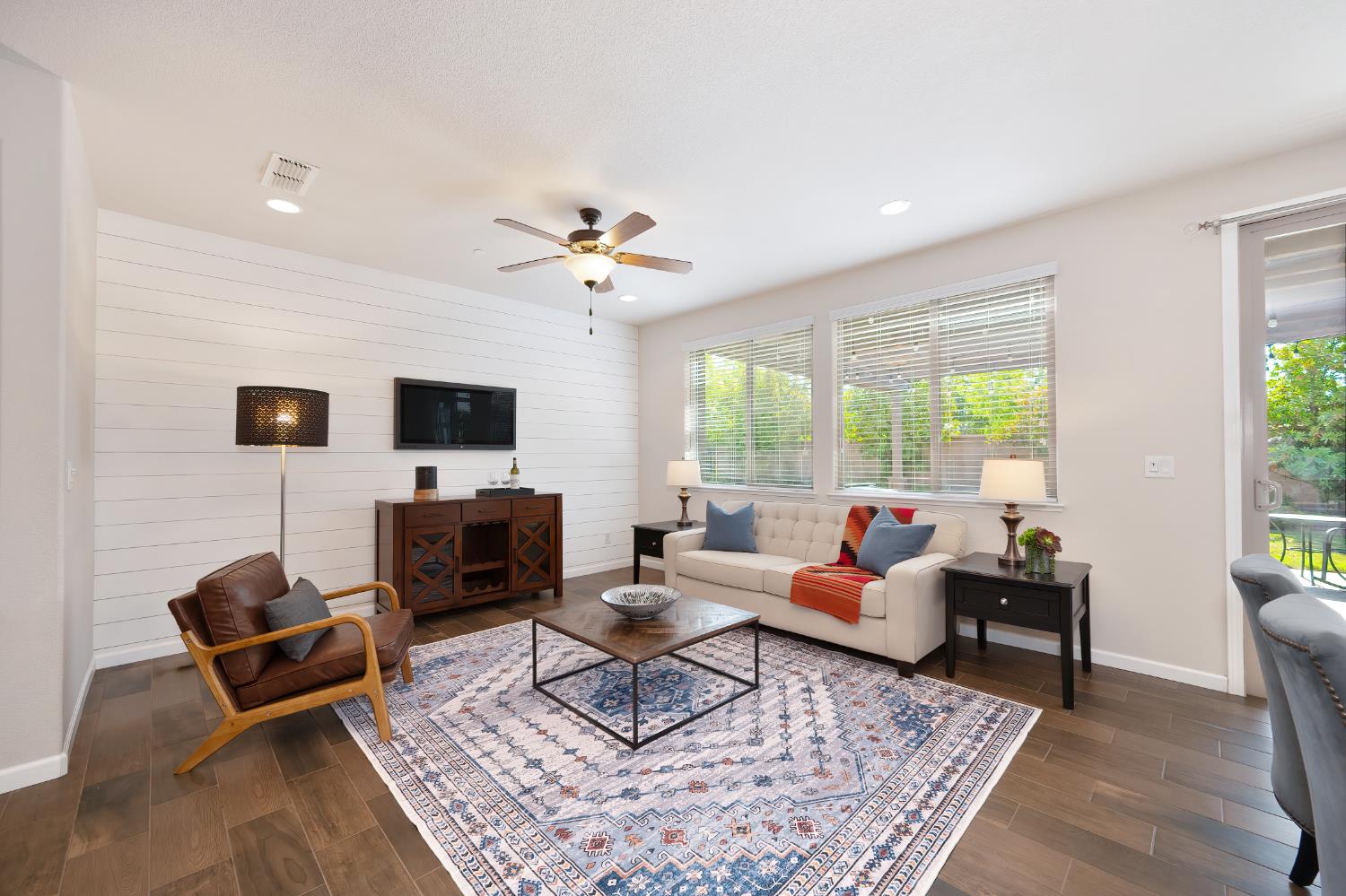 Makeway Street, Roseville, California image 31