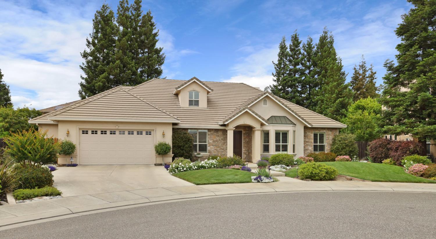 Detail Gallery Image 2 of 63 For 1037 Olson Ct, Ripon,  CA 95366 - 3 Beds | 2 Baths