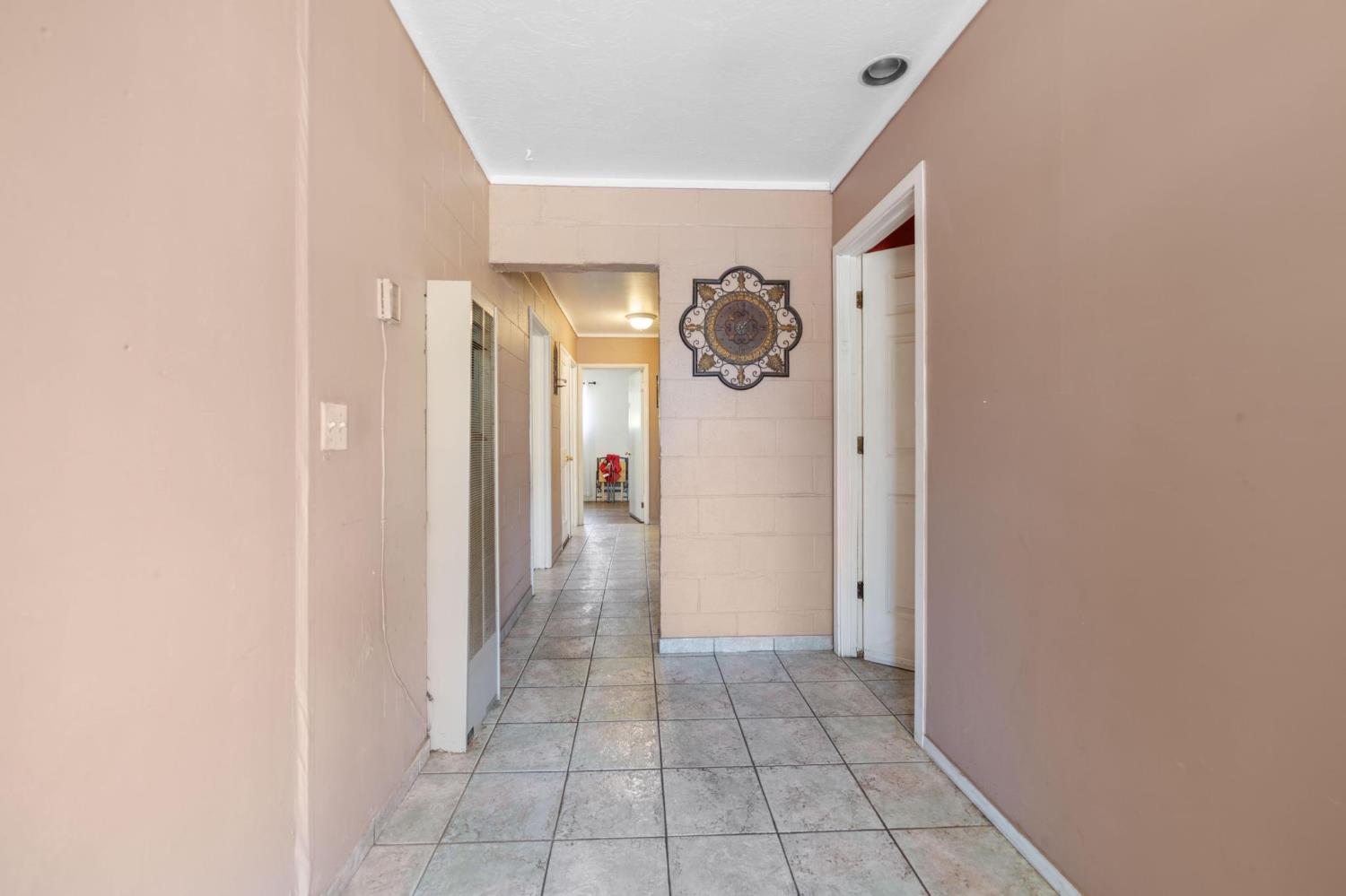 Detail Gallery Image 6 of 15 For 298 W Duane Ave, Sunnyvale,  CA 94085 - 2 Beds | 1 Baths