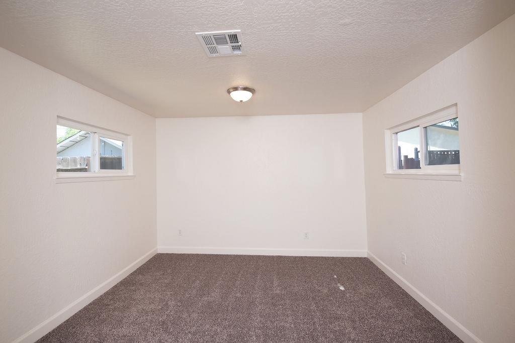 Detail Gallery Image 9 of 14 For 1541 Pearl St, Modesto,  CA 95350 - 2 Beds | 1 Baths