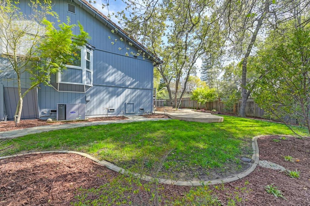 Detail Gallery Image 58 of 73 For 8224 Shadowood Ct, Granite Bay,  CA 95746 - 4 Beds | 2/1 Baths