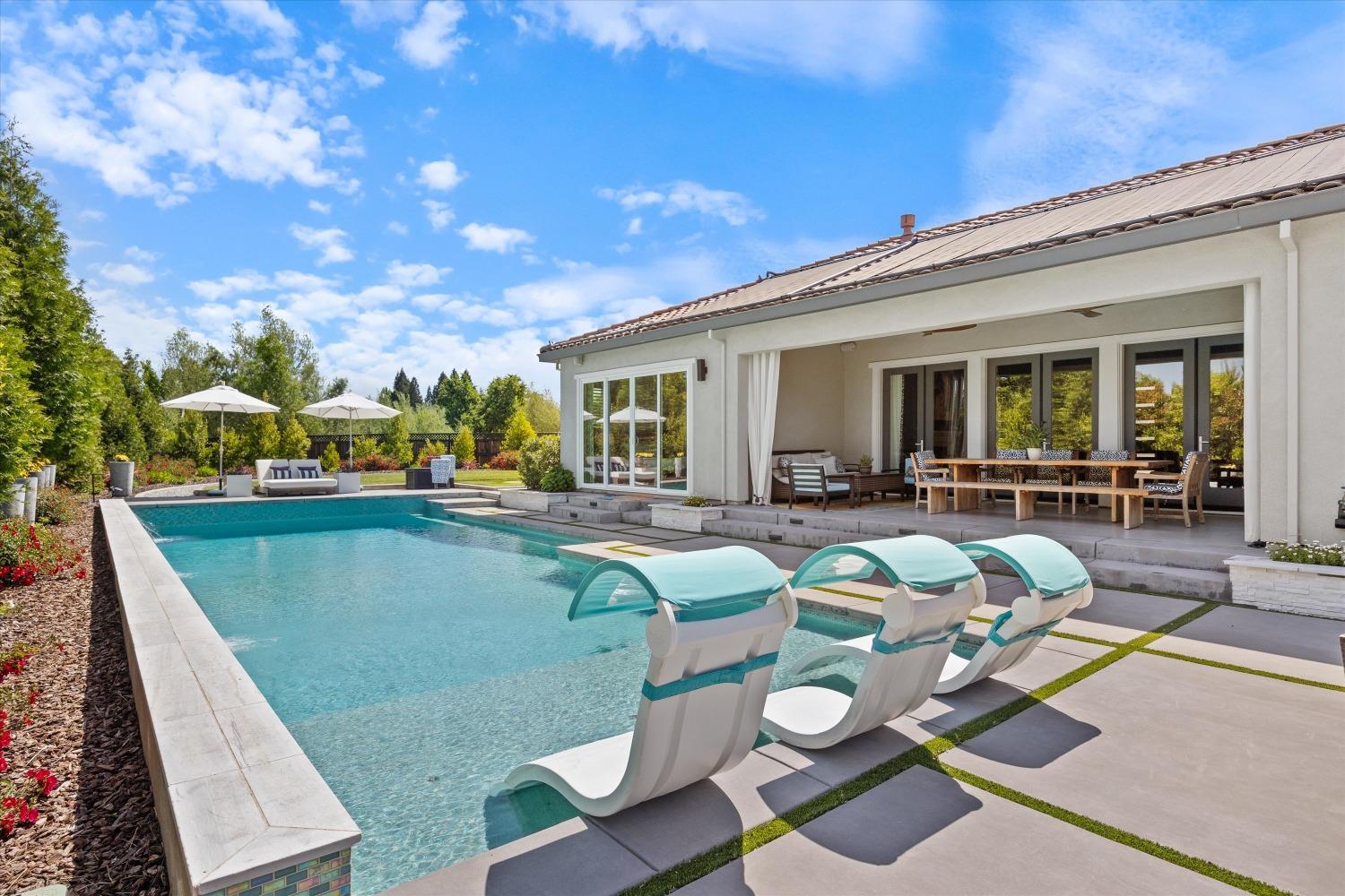 Detail Gallery Image 33 of 76 For 5175 Pastor Dr, Granite Bay,  CA 95746 - 5 Beds | 4/1 Baths