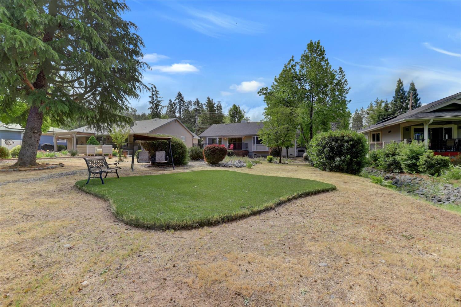 Detail Gallery Image 38 of 59 For 12300 Lake Wildwood Dr, Penn Valley,  CA 95946 - 3 Beds | 2 Baths
