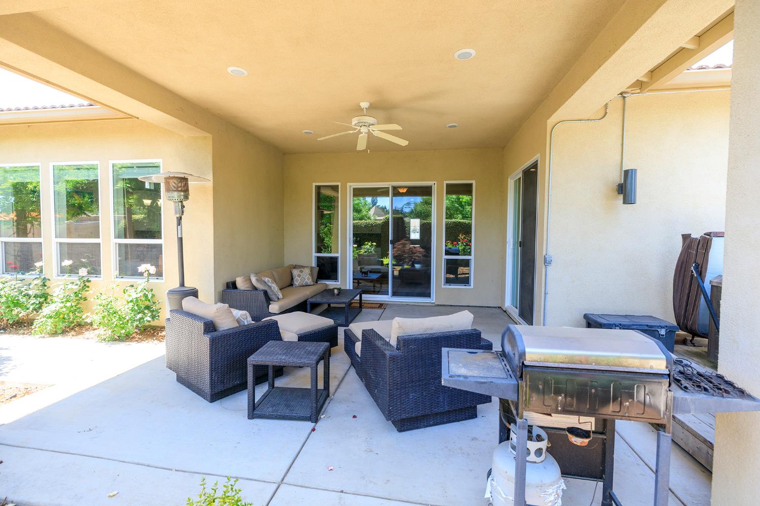 Detail Gallery Image 38 of 58 For 367 via Attivo, Oakdale,  CA 95361 - 2 Beds | 2/1 Baths