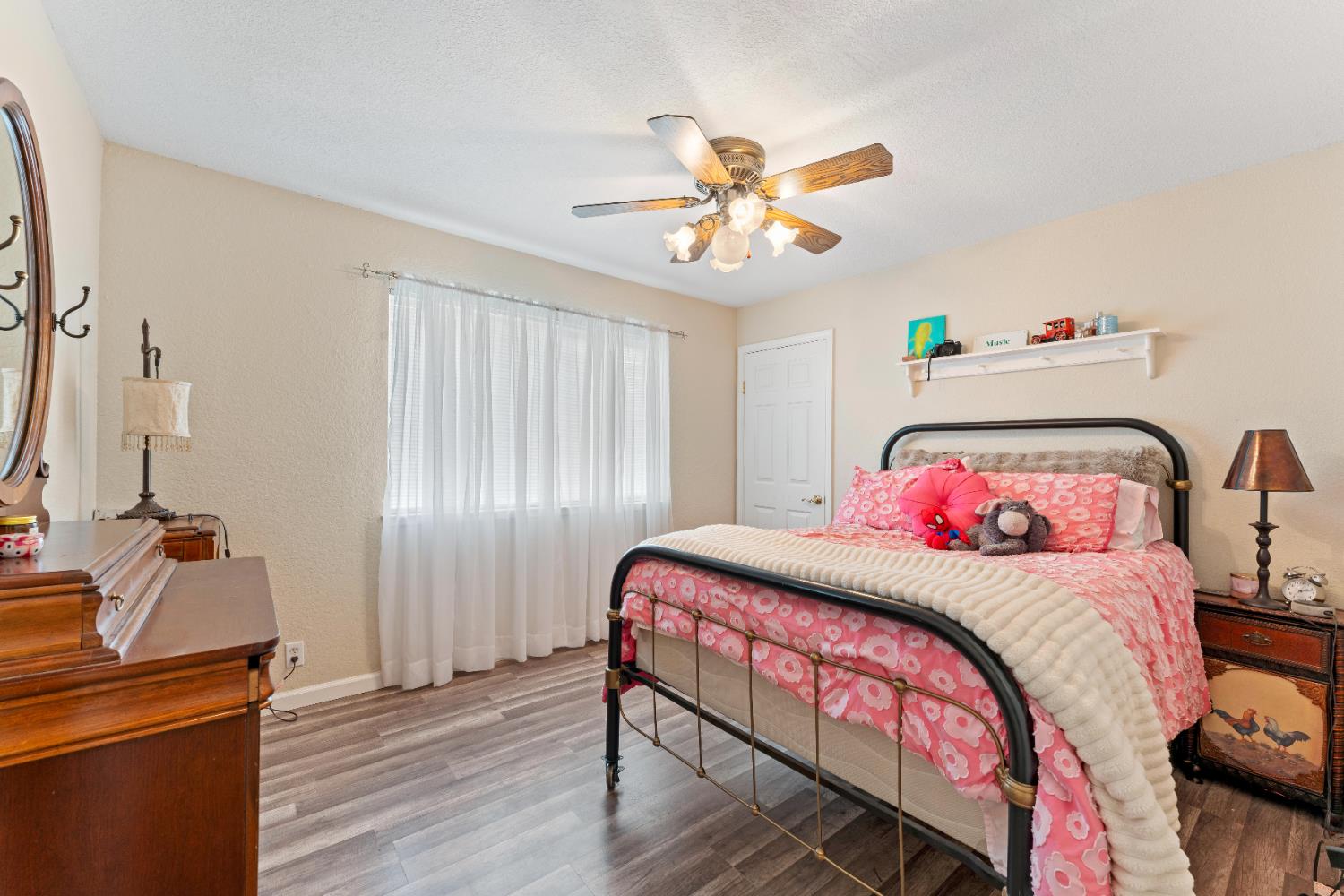 Detail Gallery Image 23 of 63 For 257 Cheyenne Ln, Auburn,  CA 95603 - 3 Beds | 3 Baths