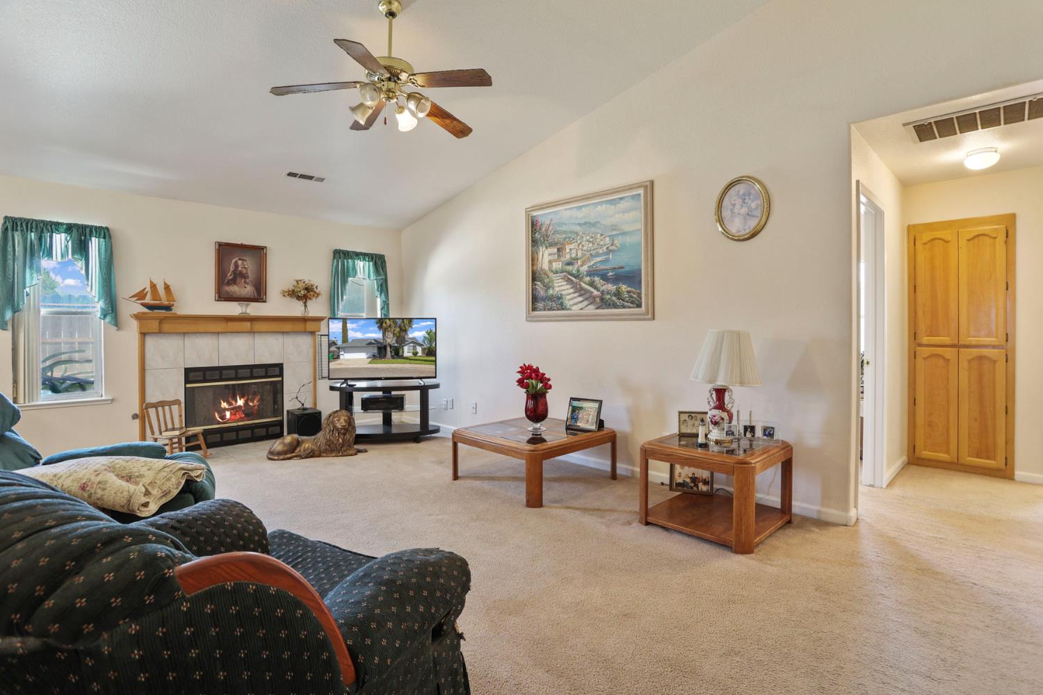 Detail Gallery Image 5 of 35 For 1109 Magnolia, Atwater,  CA 95301 - 3 Beds | 2 Baths