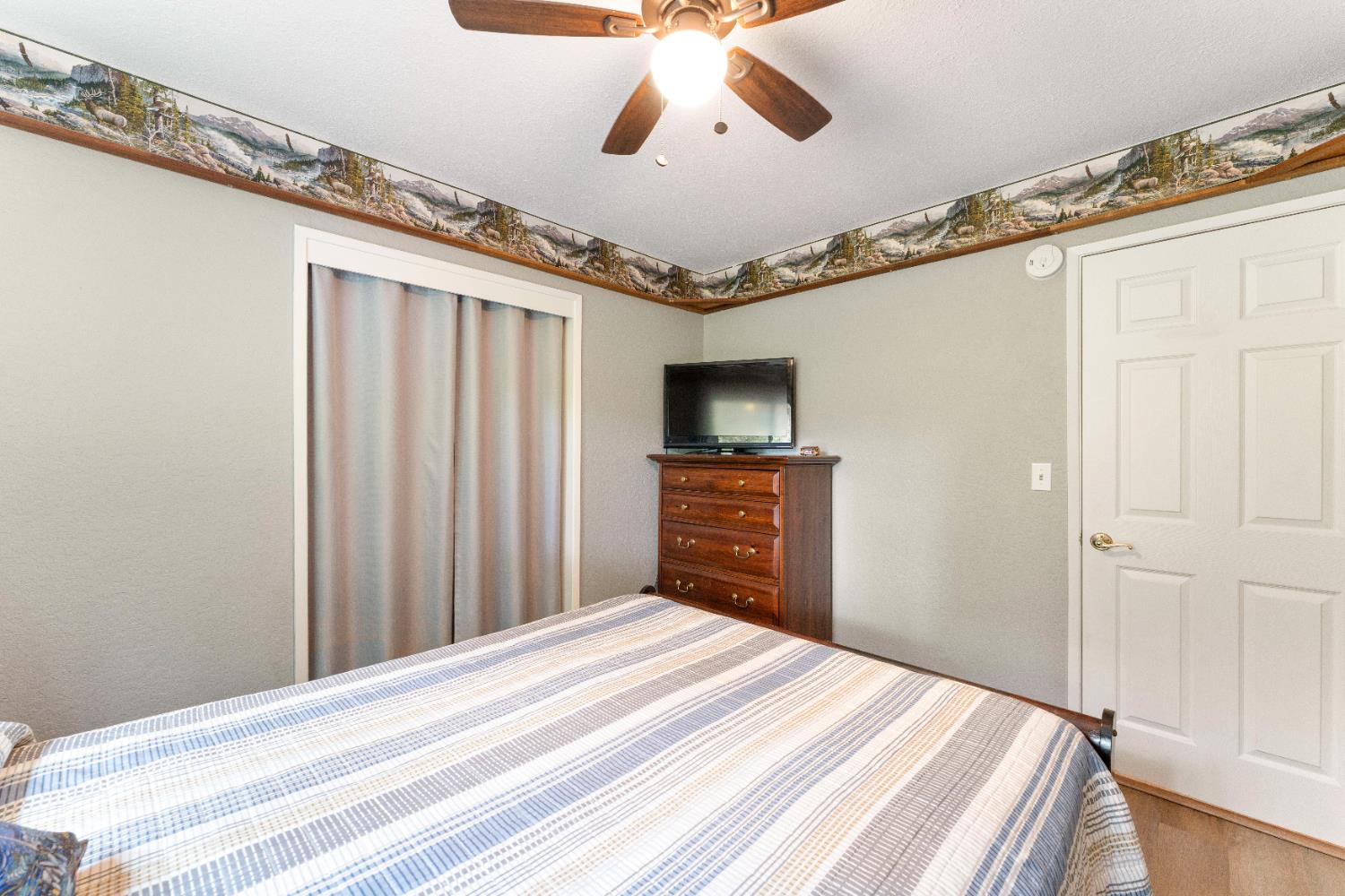 Detail Gallery Image 27 of 63 For 257 Cheyenne Ln, Auburn,  CA 95603 - 3 Beds | 3 Baths