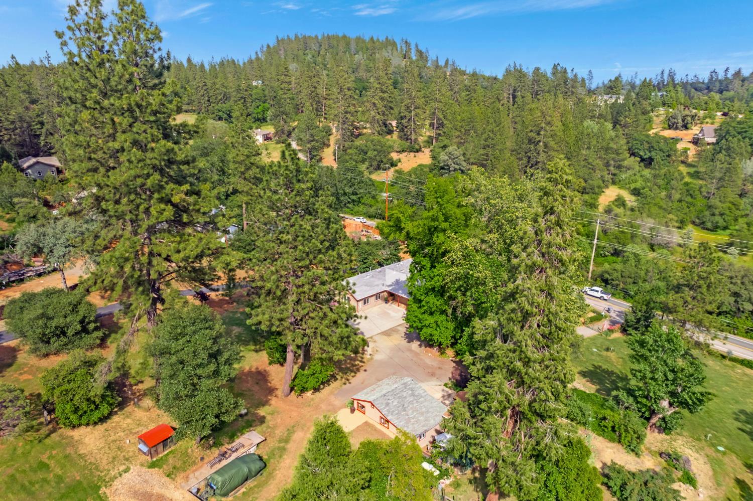 Detail Gallery Image 36 of 41 For 22175 Placer Hills Rd, Colfax,  CA 95713 - 6 Beds | 3 Baths