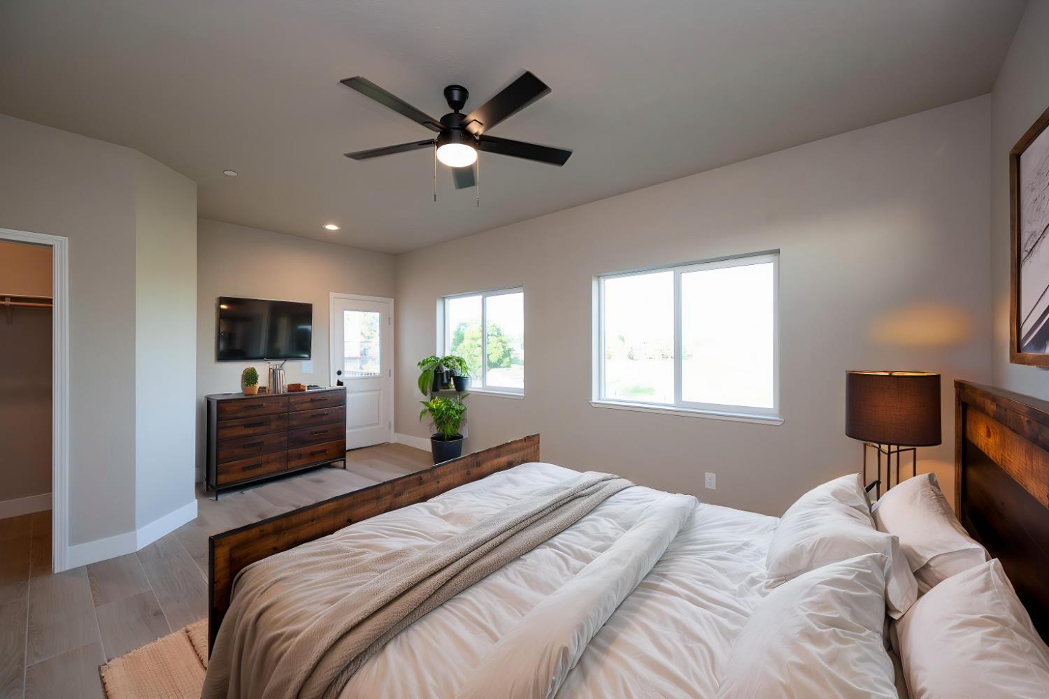Detail Gallery Image 41 of 66 For 2106 Village Dr, Ione,  CA 95640 - 3 Beds | 2 Baths