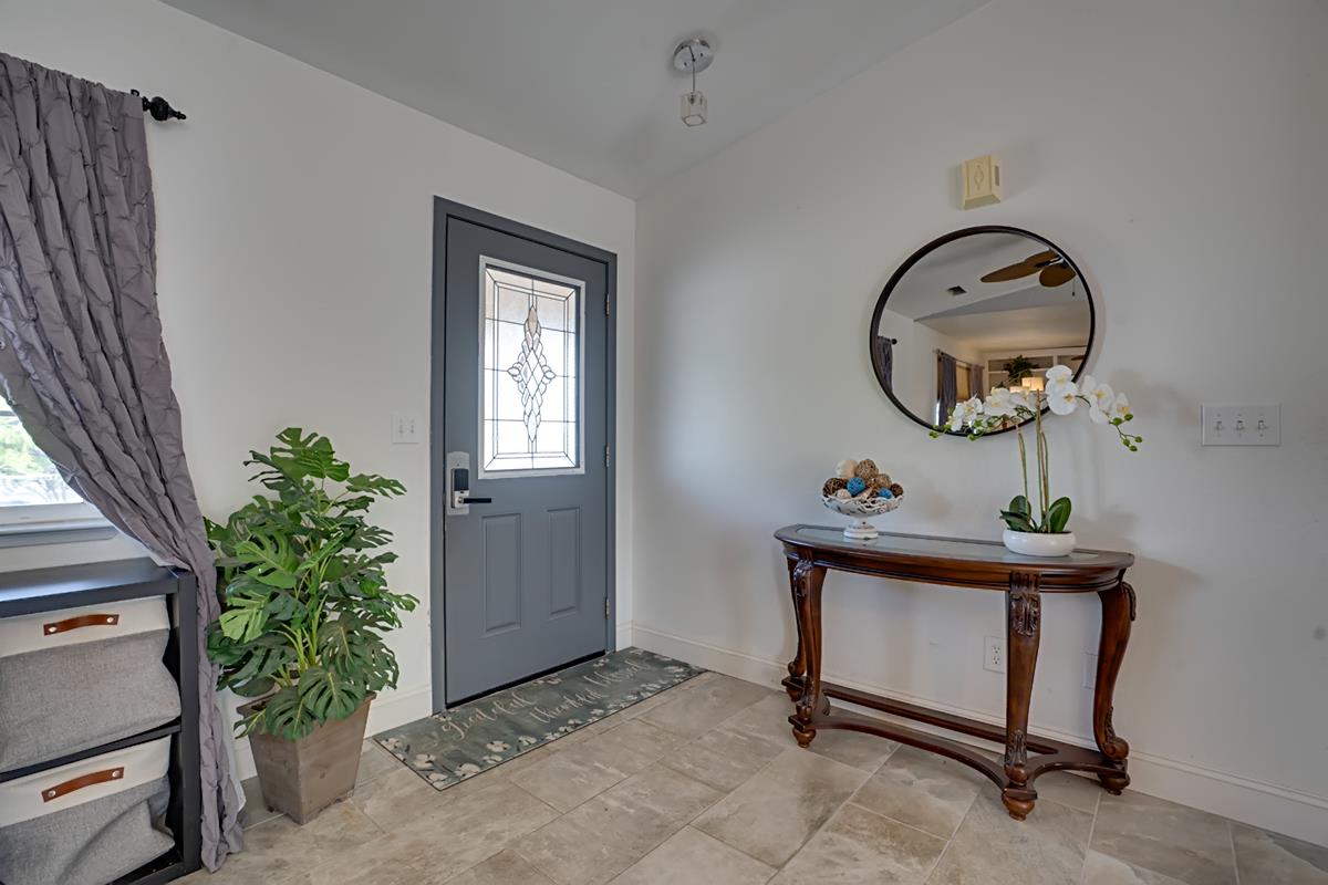 Detail Gallery Image 5 of 48 For 7762 Baldwin St, Valley Springs,  CA 95252 - 3 Beds | 2/1 Baths