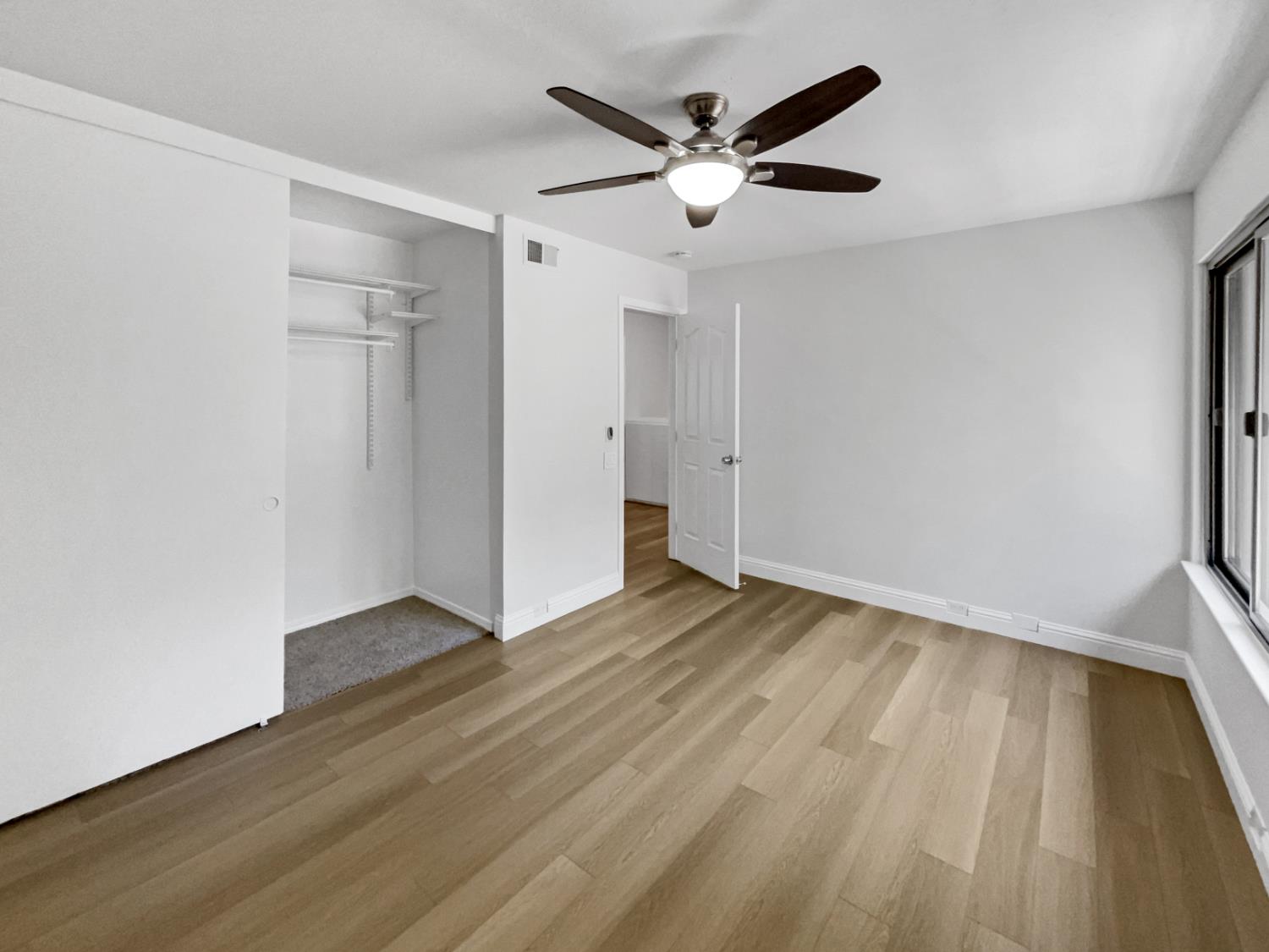 Photo #21: 225062142 Listing: Photo #21