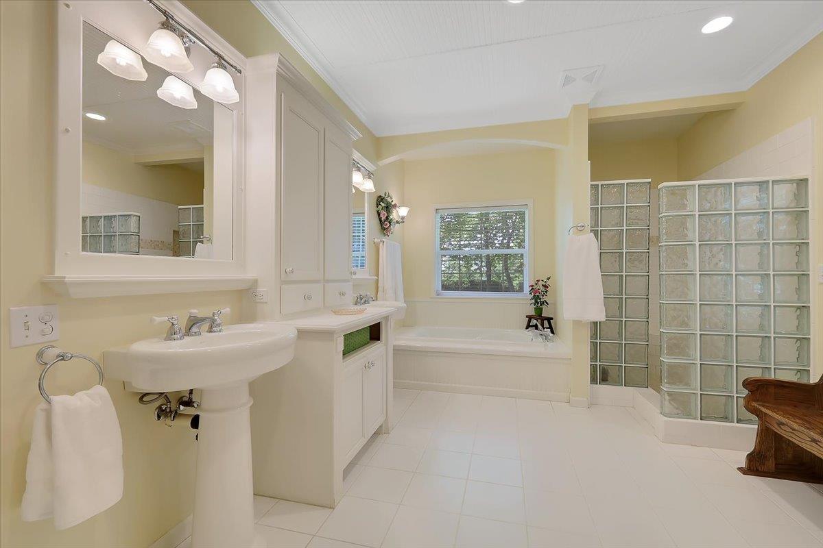 Detail Gallery Image 23 of 84 For 685 Saddleback Dr, Marysville,  CA 95901 - 3 Beds | 2/2 Baths
