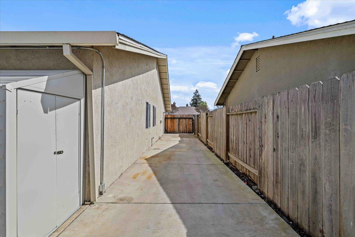 Detail Gallery Image 35 of 38 For 48 Obsidian Dr, Oakdale,  CA 95361 - 3 Beds | 2 Baths