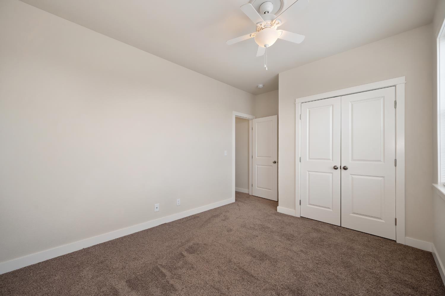 Detail Gallery Image 16 of 37 For 105 Hickory St, Roseville,  CA 95678 - 3 Beds | 2/1 Baths