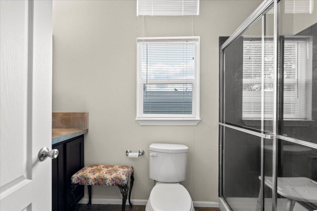 Detail Gallery Image 10 of 21 For 4800 Auburn Folsom Rd 70, Loomis,  CA 95650 - 1 Beds | 1 Baths