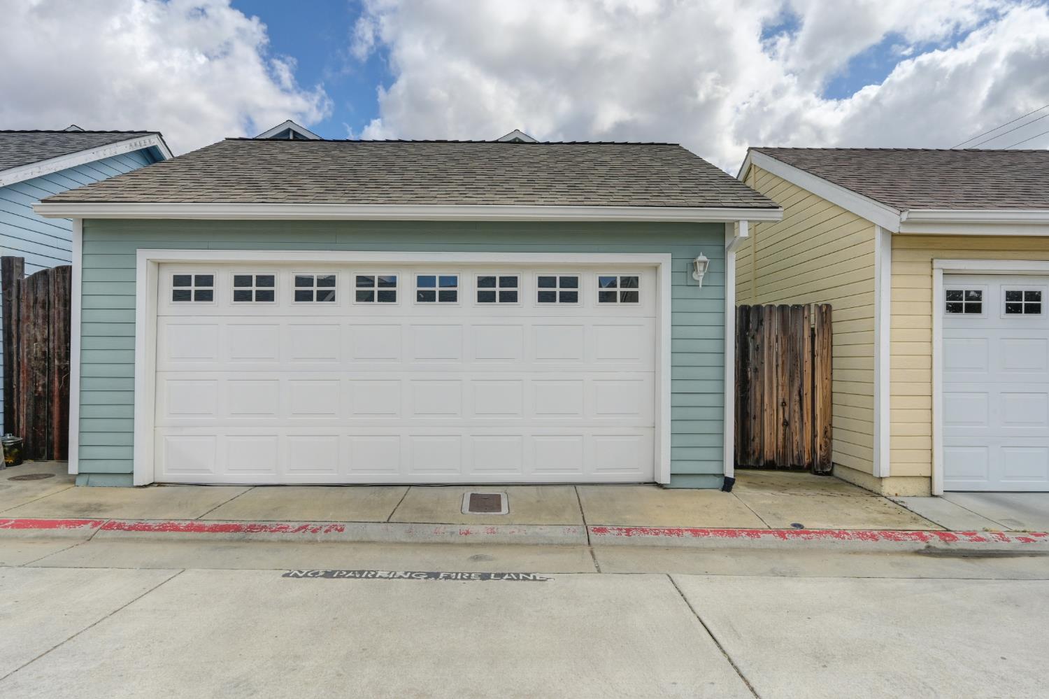 Detail Gallery Image 37 of 37 For 105 Hickory St, Roseville,  CA 95678 - 3 Beds | 2/1 Baths