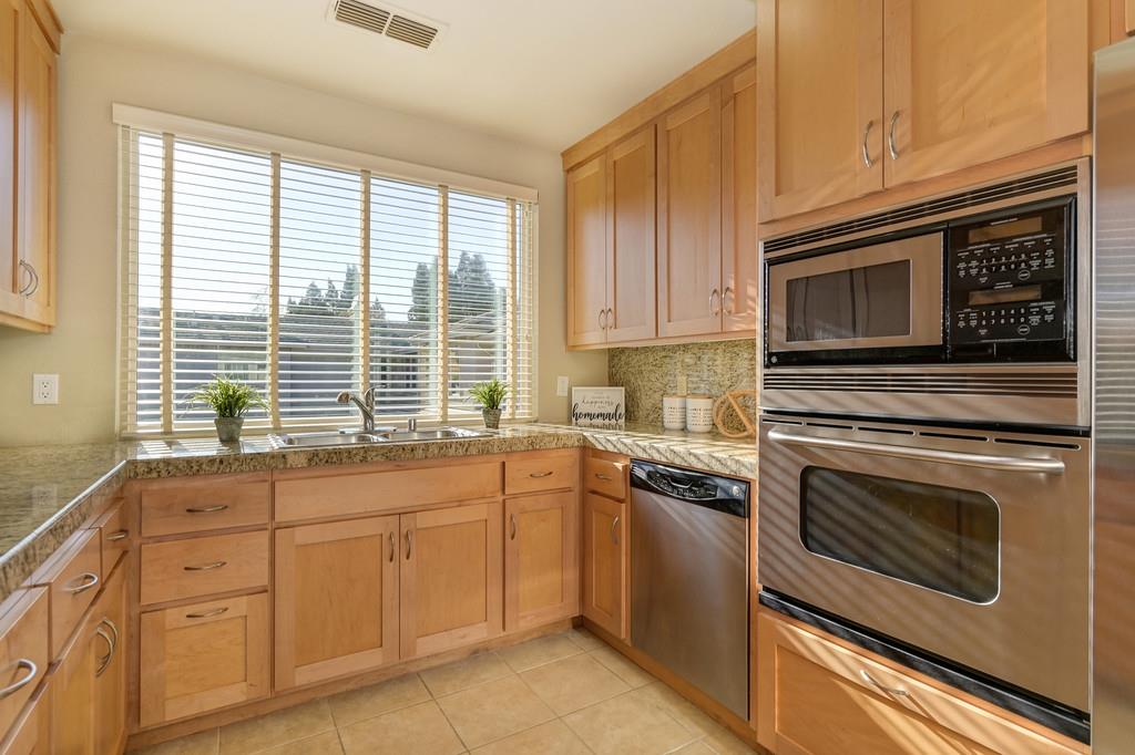 Photo #21: 225062382 Listing: Photo #21