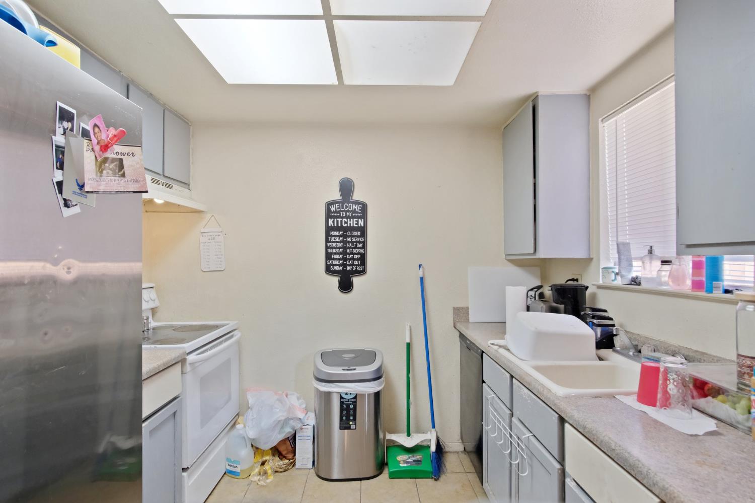 Detail Gallery Image 48 of 54 For 3004 Mulholland Dr, Modesto,  CA 95355 - – Beds | – Baths