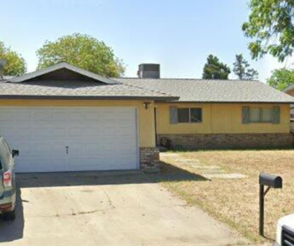 Detail Gallery Image 1 of 1 For 2400 Edmunds, Modesto,  CA 95050 - 3 Beds | 2 Baths