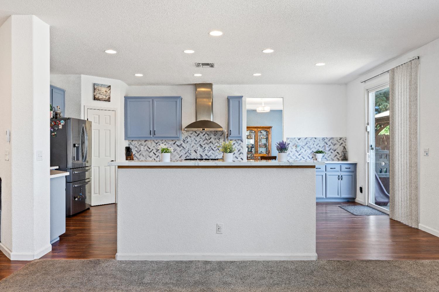 Detail Gallery Image 18 of 55 For 3408 Vancouver Dr, Modesto,  CA 95355 - 4 Beds | 3/1 Baths