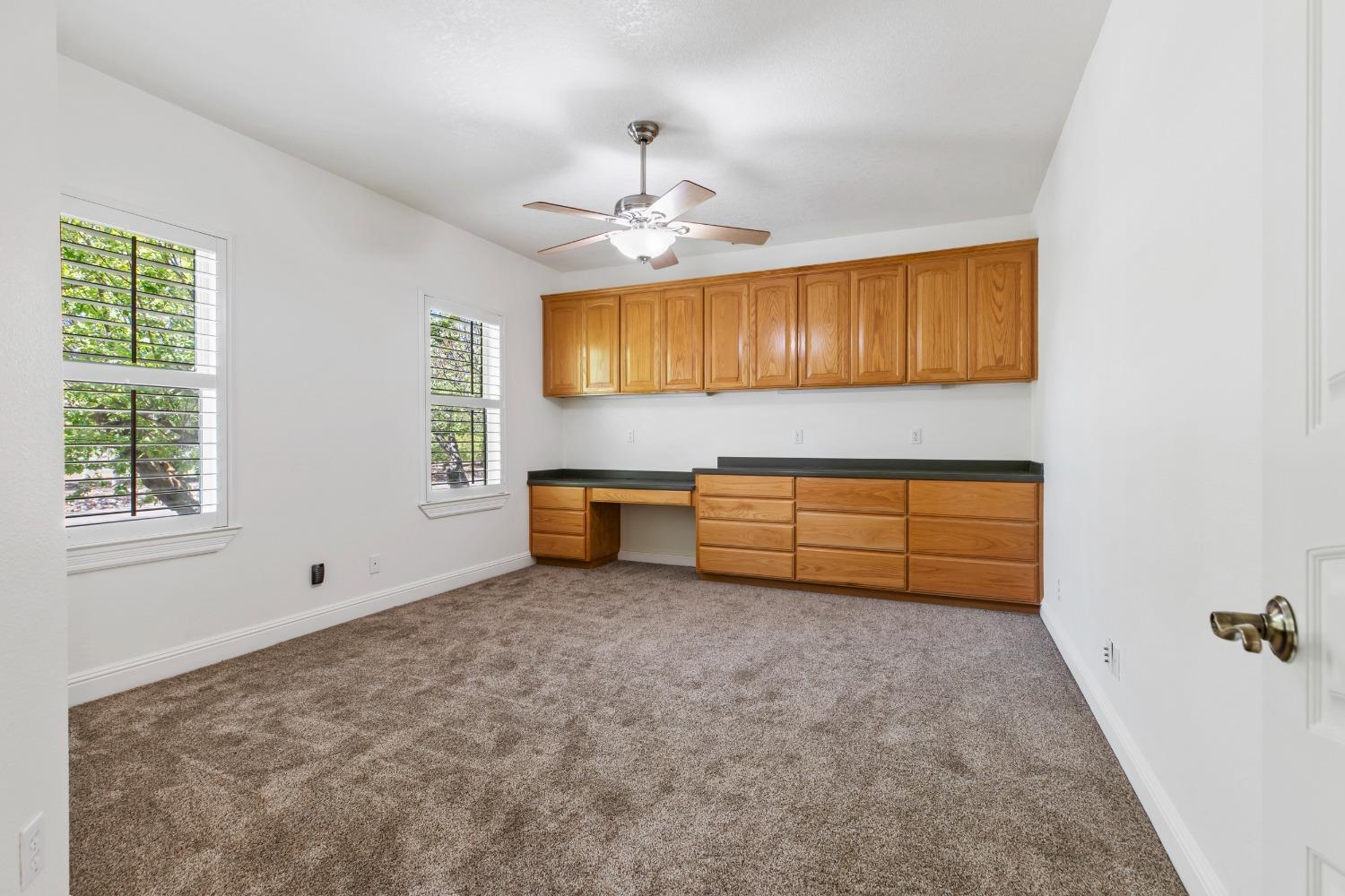 Detail Gallery Image 57 of 77 For 5000 Peach Blossom Ln, Oakdale,  CA 95361 - 5 Beds | 3/1 Baths