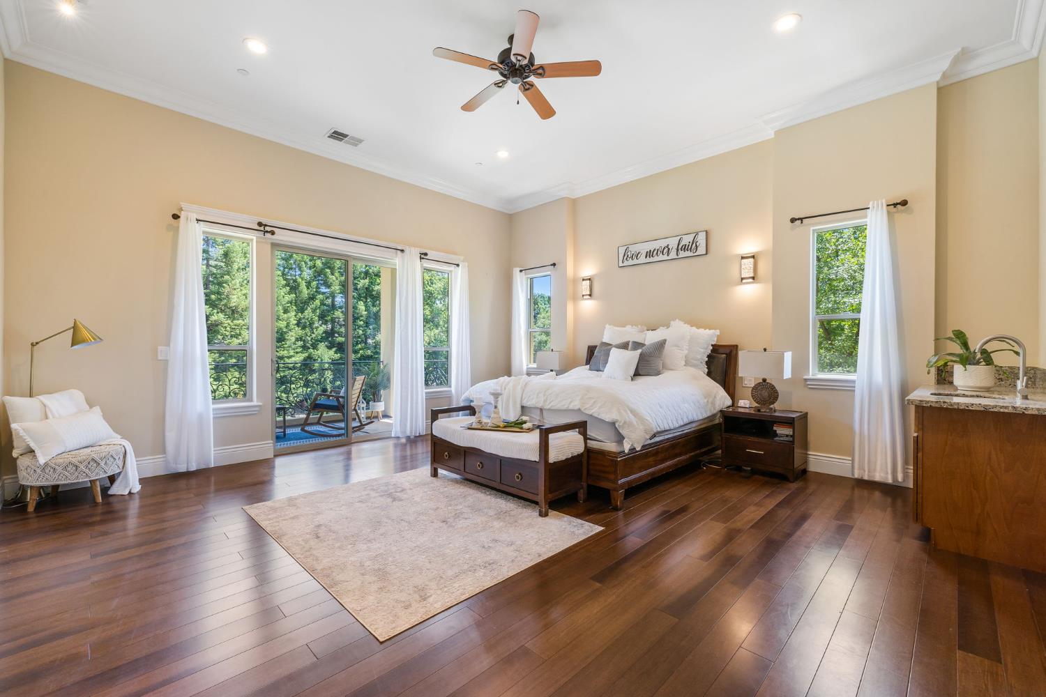 Detail Gallery Image 76 of 98 For 5521 Monte Claire Ln, Loomis,  CA 95650 - 6 Beds | 6/1 Baths